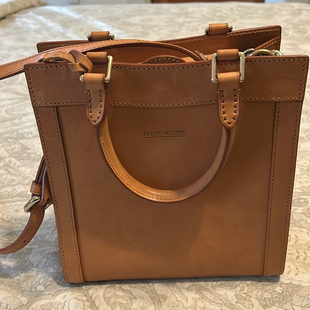 Dooney and Bourke Alto collection